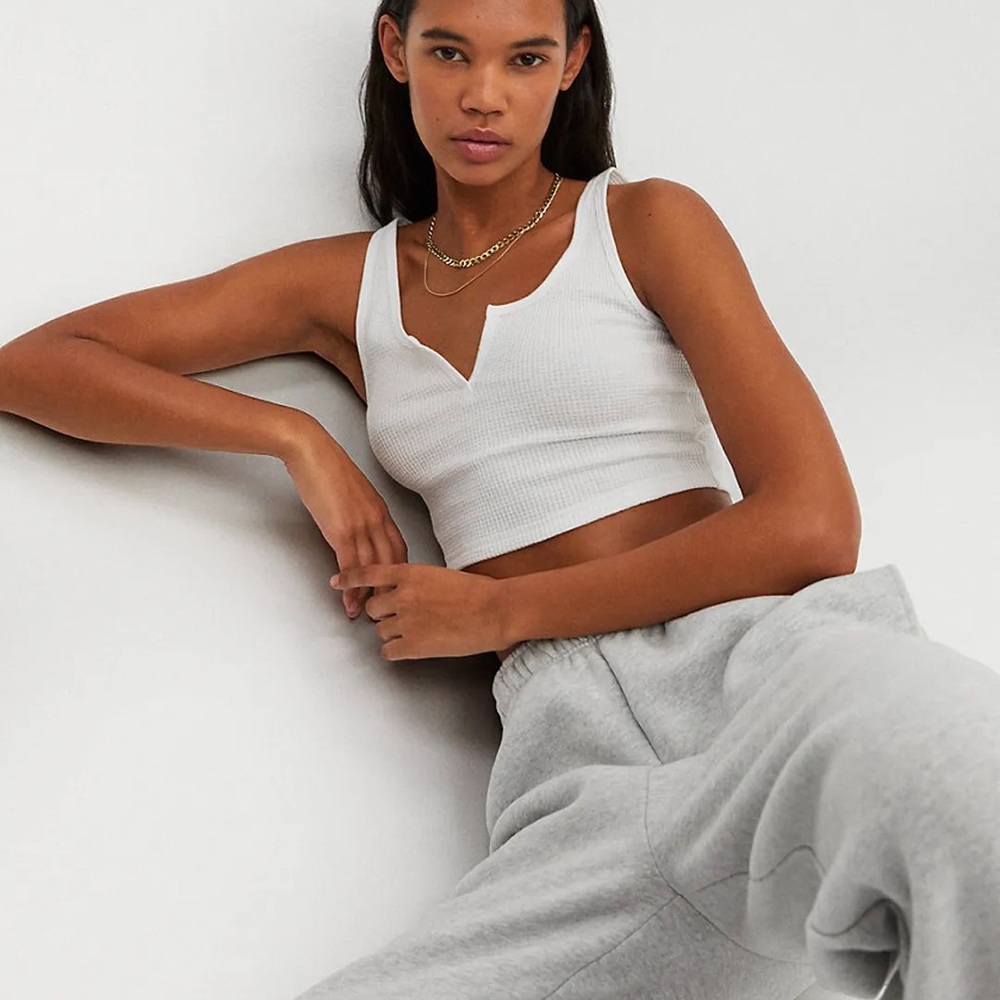 Aritzia TNA Reyna Tank